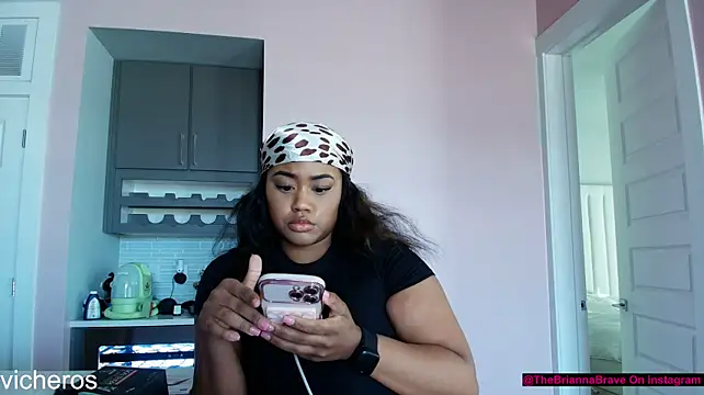BriannaBrave - Twerk
