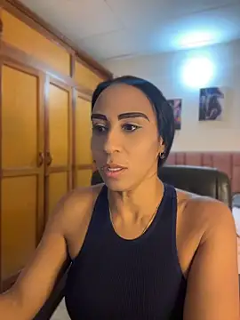 Charlotte_bayron02 - Fingers x 4 for in ass