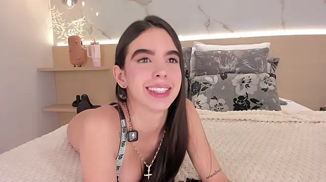 SolAvelar - 😈Bounce ass and Open it😈