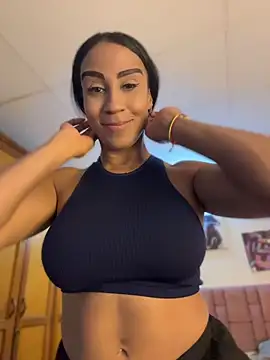 Charlotte_bayron02 - Fingers x 4 for in ass