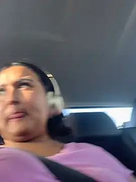 Bbwbelle - sensual boobs play+Snapchat