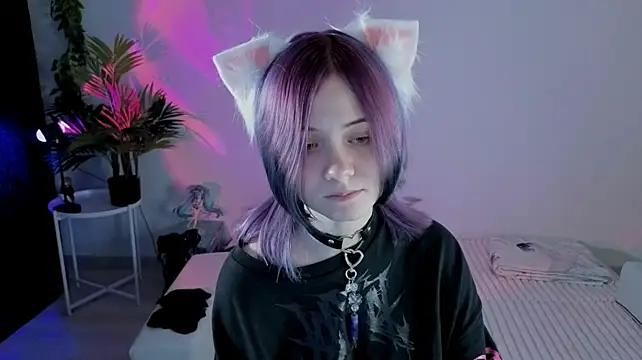 Hikkacat - show my sexy tongue (*^.^*)
