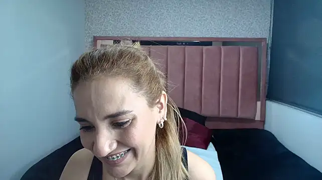 Megan__Hot___ - SHOW OIL ON MY TITS + BLOWJOB🥵