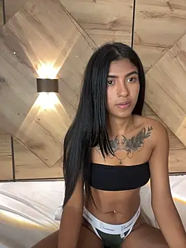 Maddie-stone - play my boobs