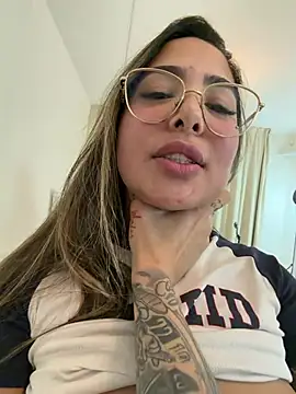 Maferalvarexxx - show pussy and asshole in doggy