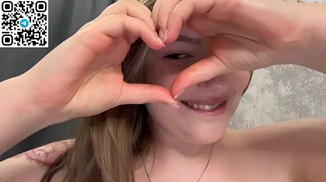 Milkbun_x - teasing my nipples through my bra
