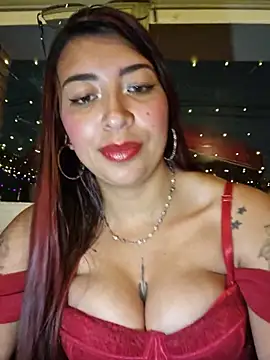 Kari-h - Oil on my bouncy tits