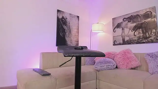 Alaia7h - plug anal
