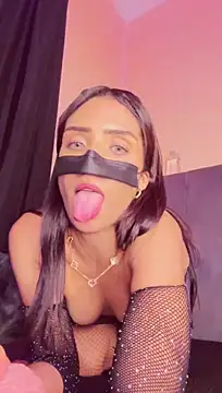 ---sophia--- - 4 finger in ass