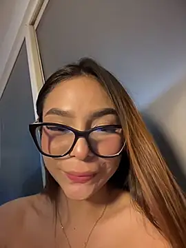 Amira_cute2 - ride dildo/ naked/ inbalcony