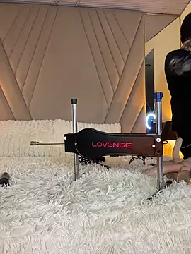 TokioDoll - RIDE DILDO + SPIT TITS 🍑🔥