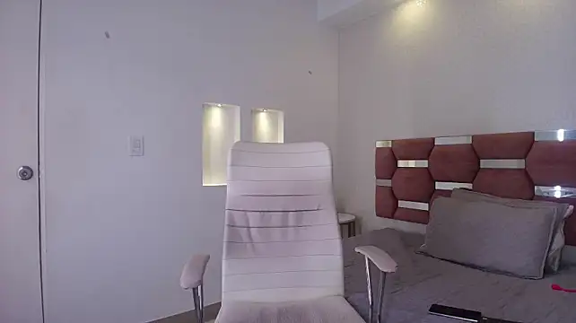 Mia_celestee