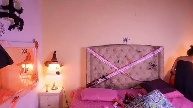 Stefa_rosse - Whip my butt with force🔥🥵