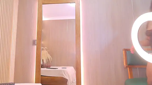 Kaylie_mitchel - OIL ASS 🎃