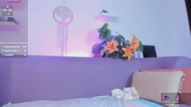 Sofi_Vegaa - show feet