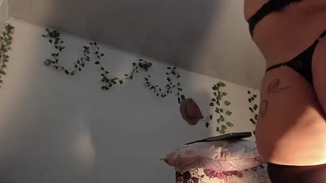 Bonie_lov - 💛💙💓spread my ass
