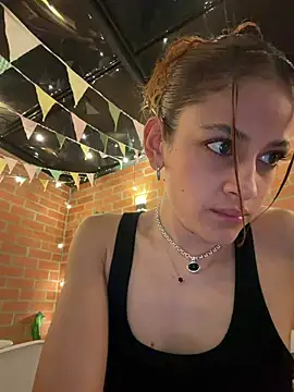 Alana15
