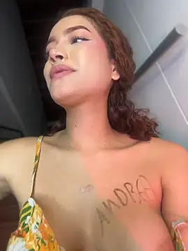 GlamKittenXXX - FINGERING PUSSY AT PUBLIC STAIRS😈😍