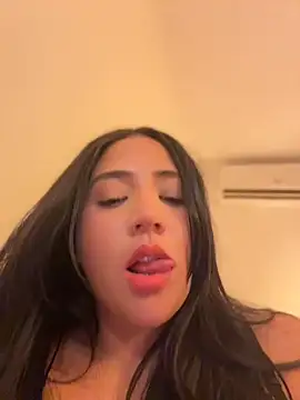Vellaah - Blowjob Sloppy Eye contact 