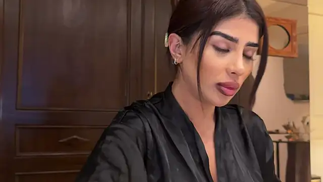 ArabicBarbie - cum/squirt show ticket 500