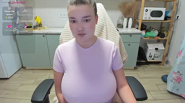 LinaElasm - suck nipples