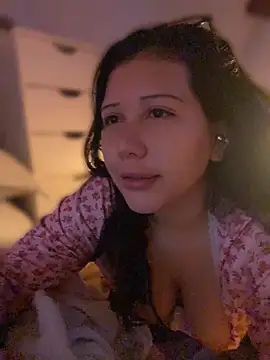 Juicyass- - twerking with oil