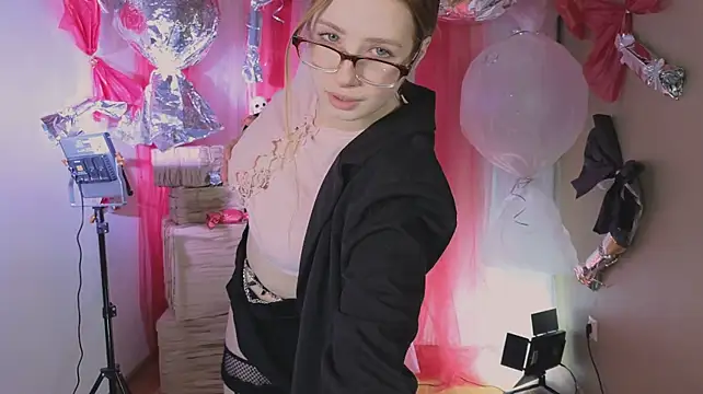 A1isha__ - 🌺 BOUNCE TITS 🌺