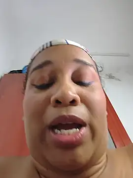 Yera_brown69 - Fuck your fat pussy