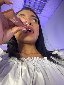 HeyBunnyXXX - VIBE MY WET PUSSY🔥