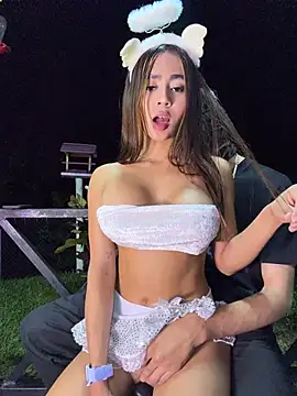 Princess_liz69 - Naked + suck Dick boy +photi