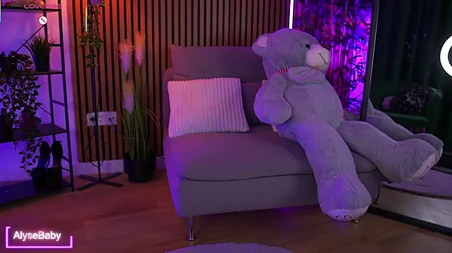 AlyseBaby - SPANK MY ASS X10