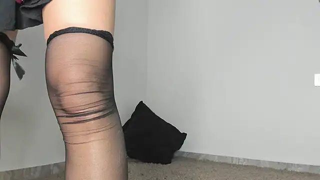 AnaHenao - SQUIRT IN YOUR FACE ZOOM