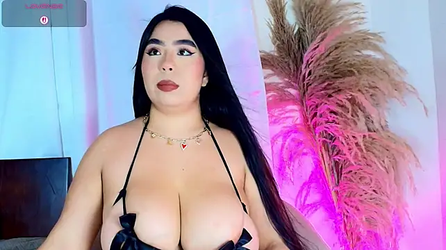 Samy_Grey01 - Samy do a sexy dance for me