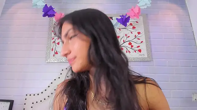 LolaSkinny - Unveiling the Mystery of my pussy🕸️