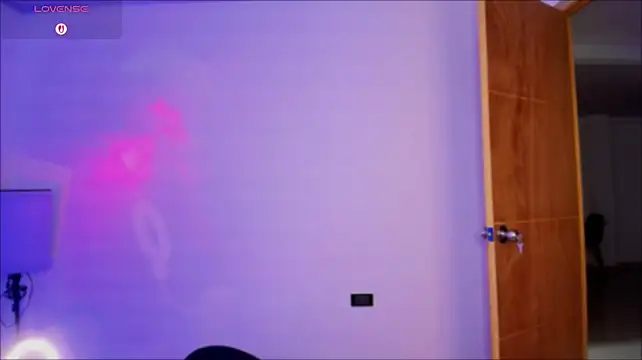 Dannawells - HOT SHOW TONIGHT 💦🤤