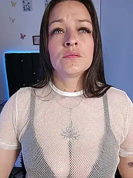 Isa_bluee - see nipples + touch