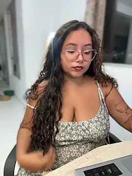 CurlyGirl_1 - Dildo play and cum