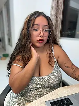 CurlyGirl_1 - Dildo play and cum