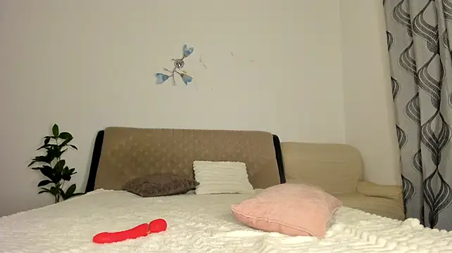 PlayfulDaisy - 😈 Make me cum in the shower🥵