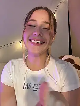 Ema-Vega - Fuck me... I want to feel you inside✨🤤
