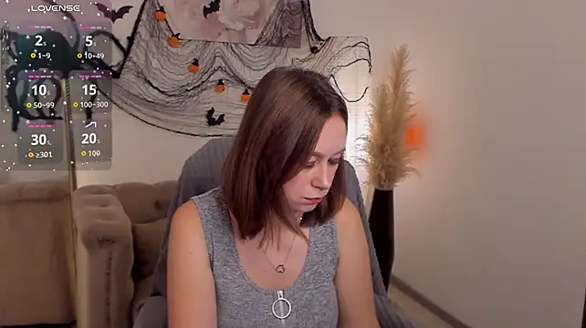 Brooke_lover - show tits closer ;)