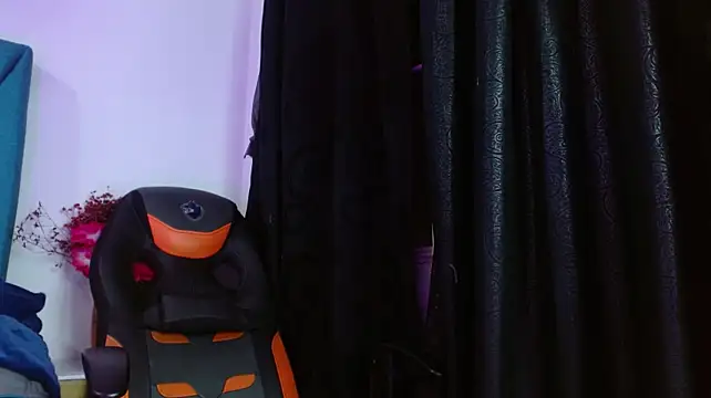 Maddy_wish - 😈 Ride dildo so hard 💦 🌹 + Squirt
