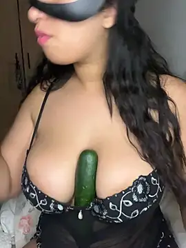 Nissrinee - اجلخ كسي cumming 🥵🥵🥵