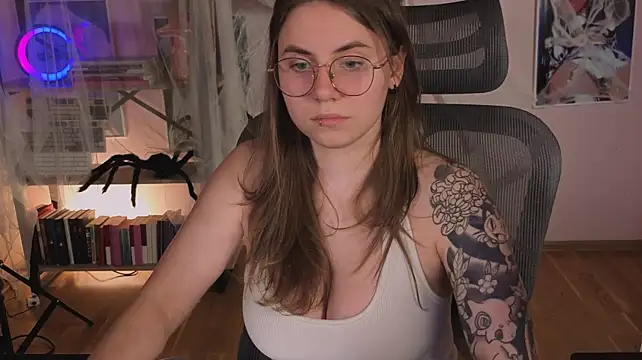 _AnnaStark_ - flash boobs