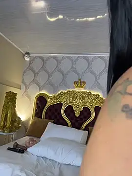 Pamela_roberts - 🥵Naked- Oil show - Play DOMI🥵