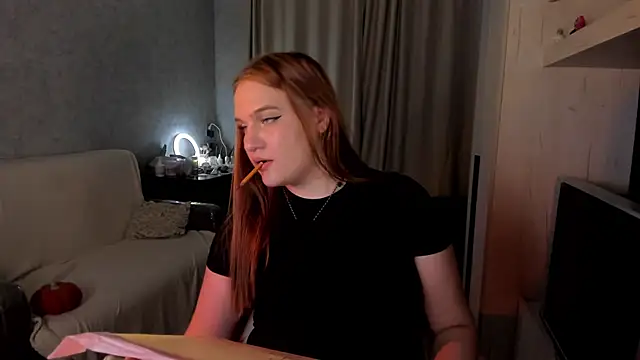 CarolineLovers - striptease