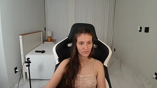 Upssnowy - show boobies