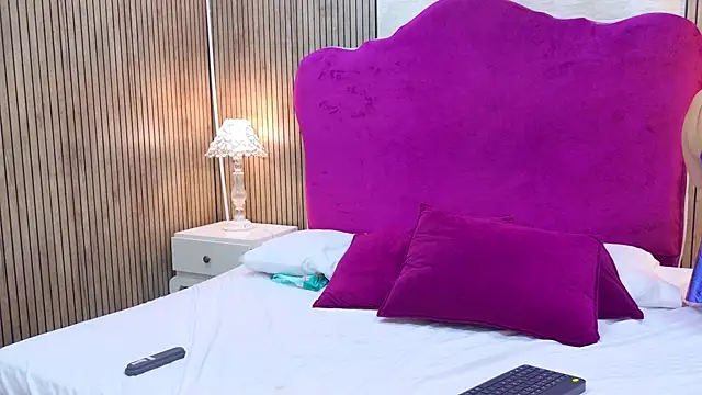 GabyKastell - Sexy dance in mirror 😈