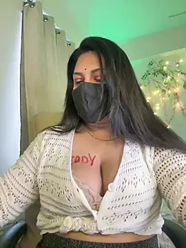 Indian_queen007 - show nude ass