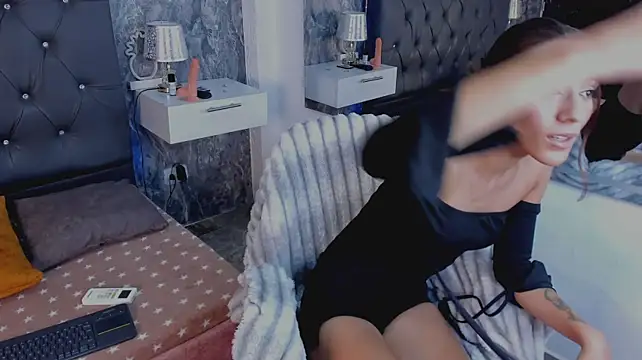 Celeste_bluee - naked+ suck dick + spank my ass